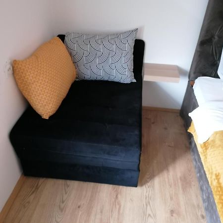 Mon Accommodation Free Parking Ниш Екстер'єр фото