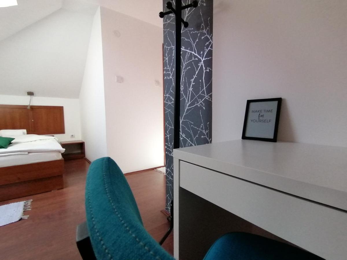 Mon Accommodation Free Parking Ниш Екстер'єр фото