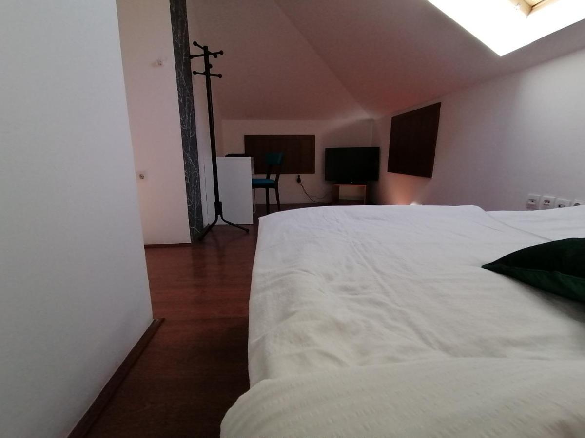 Mon Accommodation Free Parking Ниш Екстер'єр фото