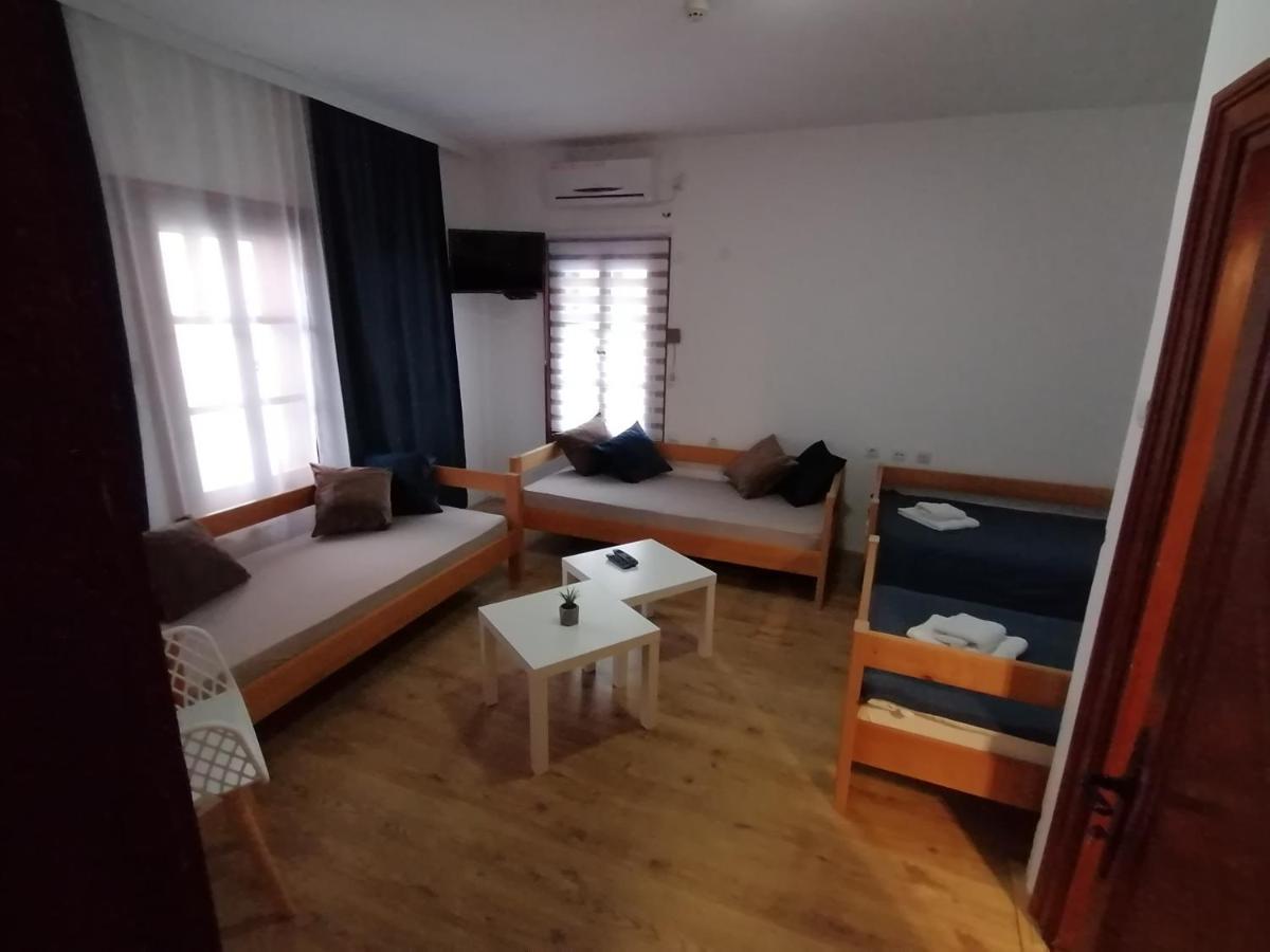 Mon Accommodation Free Parking Ниш Екстер'єр фото