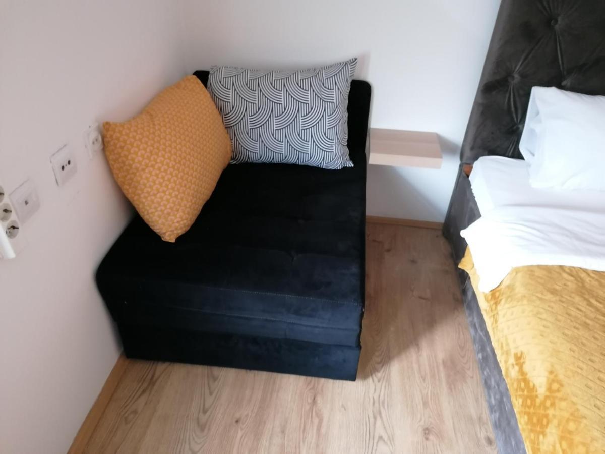 Mon Accommodation Free Parking Ниш Екстер'єр фото